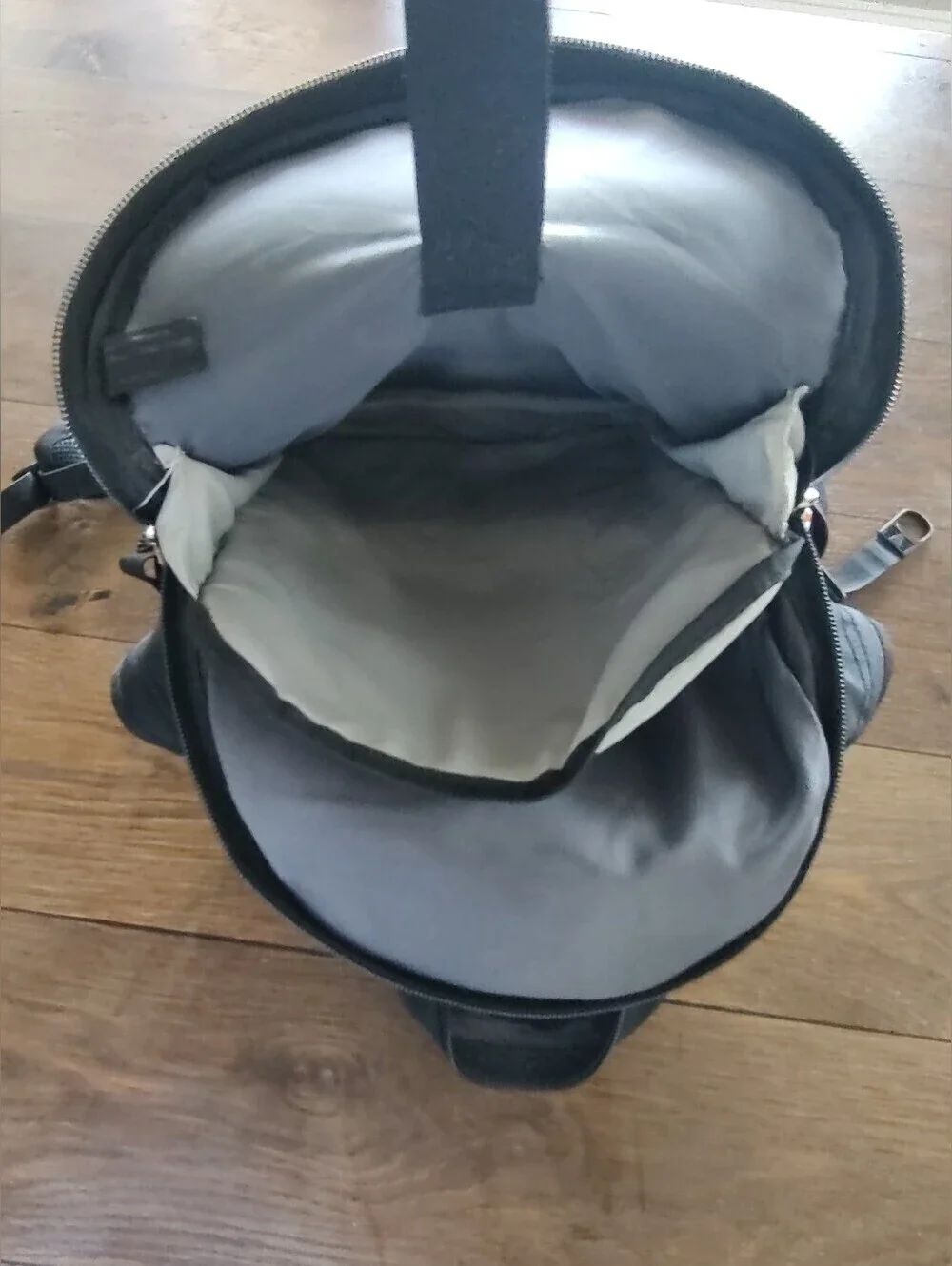 Rugged SwissGear Black Backpack w/ ScanSmart Technology #Rugged #travelfriendly